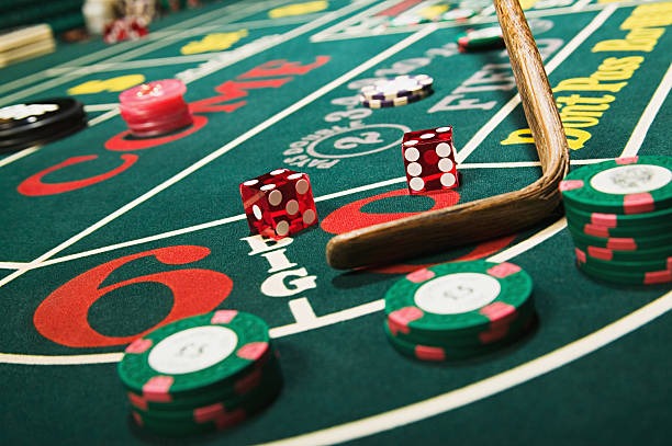Multi-game dashboard showing football markets, live dealer tables, and slot games